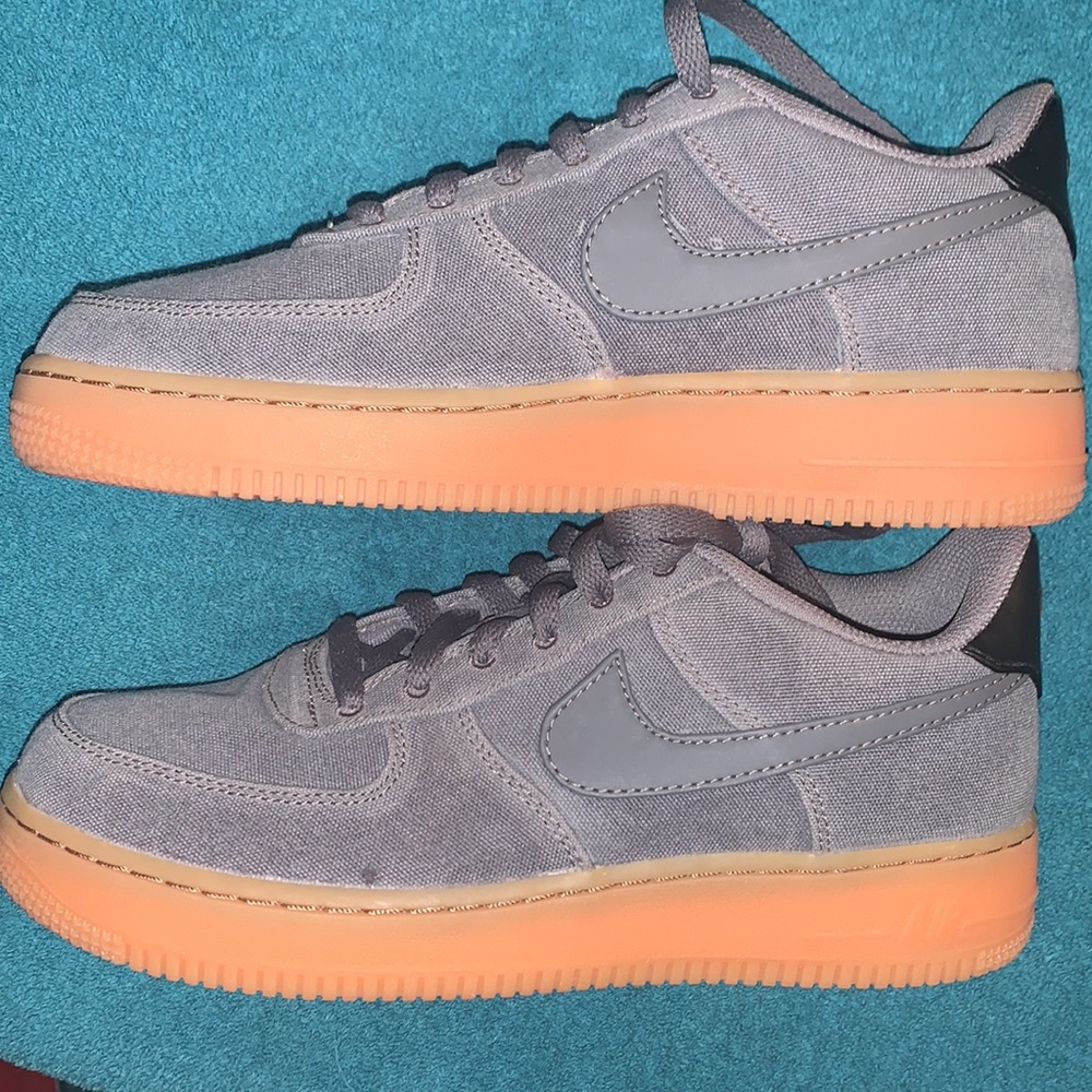 Make an offer New Nike Air Force 1 Low LV8 GS Flat Pewter Gum